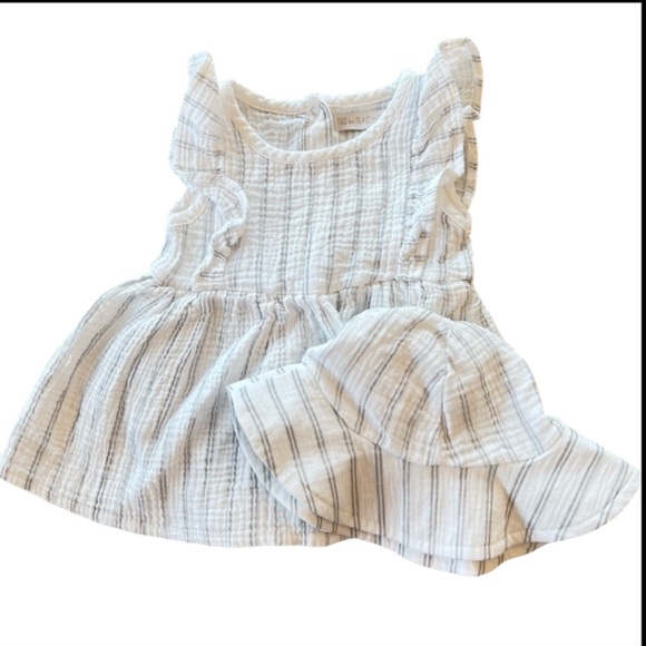 RZ by RACHEL ZOE Baby Seersucker‎ Sun Dress and Hat, White Grey, 18m - Picture 1 of 8